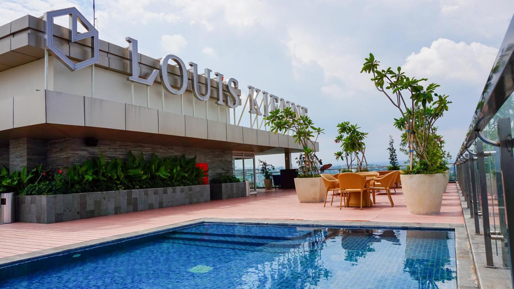 Louis Kienne Hotel Pandanaran Semarang Dış mekan fotoğraf