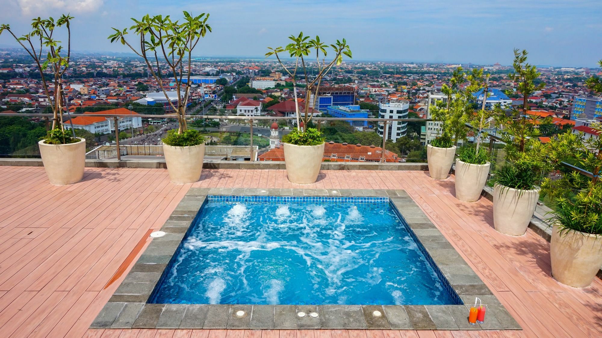 Louis Kienne Hotel Pandanaran Semarang Dış mekan fotoğraf